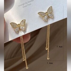 Gold butterfly drop earings